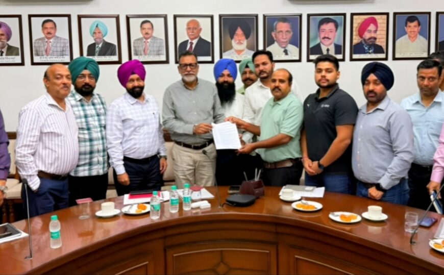 पटियाला/ सौर परियोजनाओं की बाधाओं को दूर करने के लिए सेवा प्रतिनिधिमंडल ने पीएसपीसीएल व एमएनआरई अधिकारियों से की बैठक