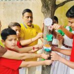 चंडीगढ़/ रक्षाबंधन पर पेड़ों को राखी बांधकर लिया संरक्षण का संकल्प : आदर्श बाल विद्यापीठ में हुआ ‘वृक्षबंधन’