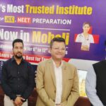 मोहाली/ अब शहर के छात्रों को मिलेगा IIT-JEE और NEET की तैयारी का नया प्लेटफॉर्म, VMC ने खोला सेंटर
