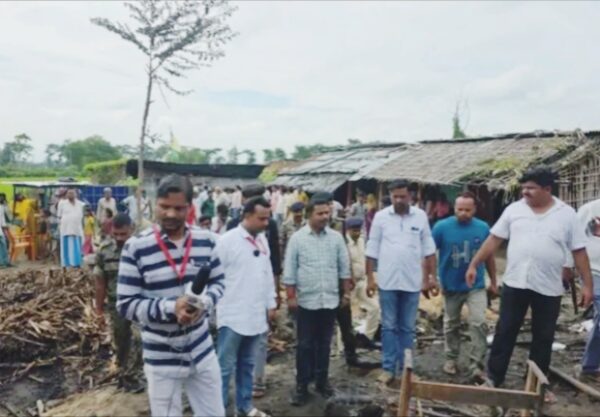 अररिया/ शॉर्ट सर्किट से अग्निकांड, प्रभावित परिवारों से…