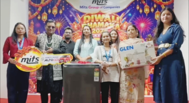 पंचकूला/ दिवाली के जश्न में एमके भाटिया के मिट्स ग्रुप का बड़ा तोहफा, पंचकूला की सविता को मिली ऑल्टो K10 कार